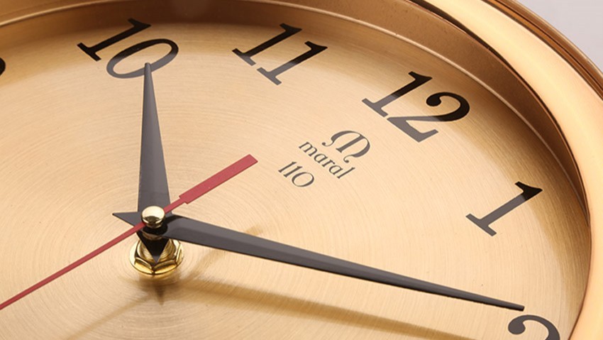 Divar saatlarını onlayn alın