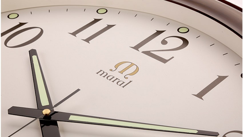 Worldwide manufacturer of wall clocks